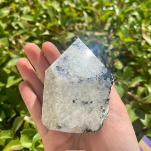 Natural Stone Crystal Decor Piece